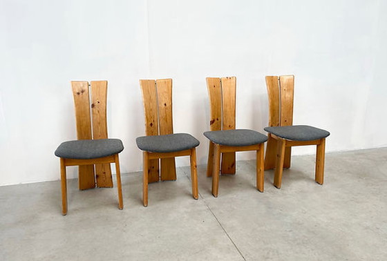 Image 1 of Set of 4 brutalist oak chairs