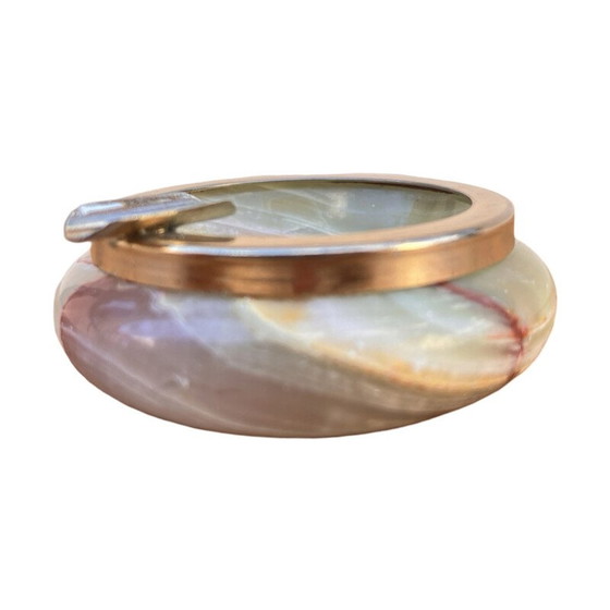 Image 1 of Vintage alabaster ashtray with brass fittings, Italy 1970