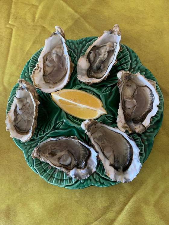 Image 1 of 1X Sarreguimines Green Serving Bowl With 12 Matching Oyster Plates