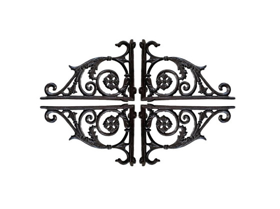 Image 1 of Set Of 4 Durable Wall Brackets In Classic Style