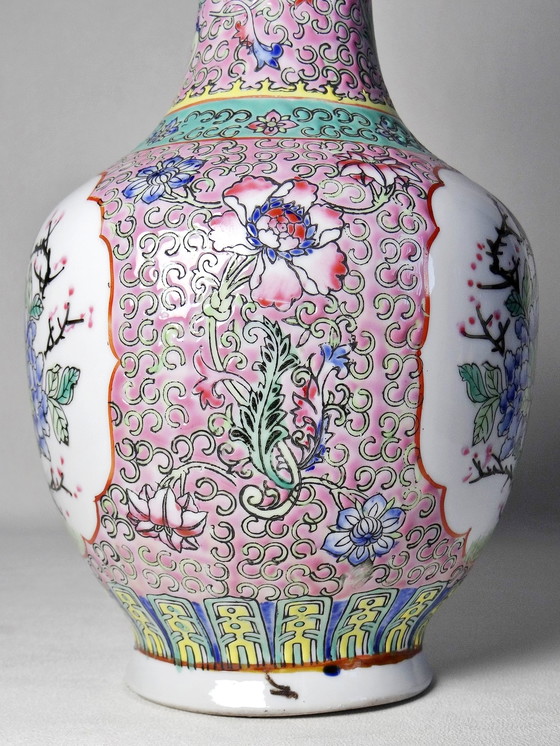 Image 1 of Grand vase balustre base percée chinois/ancien porcelaine émaillée famille rose