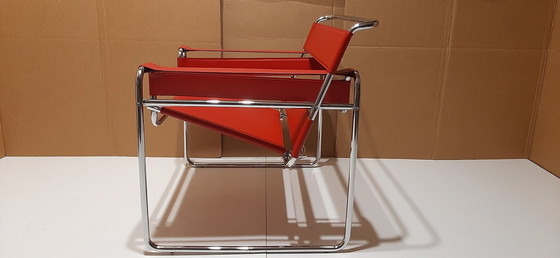 Image 1 of Knoll Wassily B3 2 New-Unused Red Leather Armchairs By Marcel Breuer