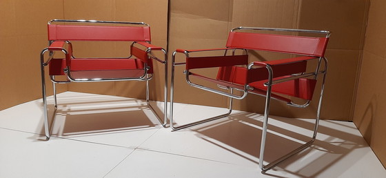 Image 1 of Knoll Wassily B3 2 New-Unused Red Leather Armchairs By Marcel Breuer