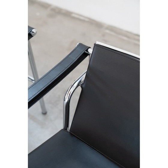 Image 1 of Pair of vintage LC1 armchairs in leather and steel by Le Corbusier and Pierre Jenneret for Cassina, Italy 1970