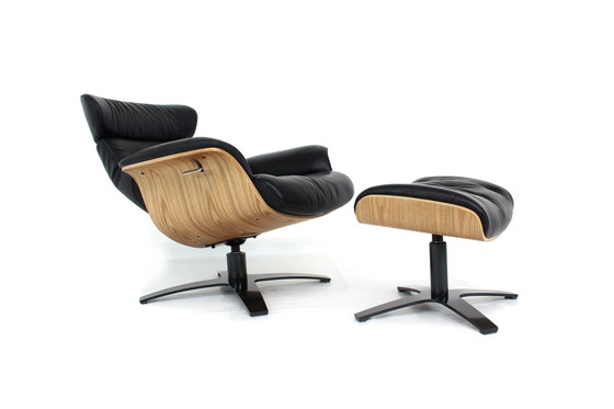 Image 1 of As New! Multi-Functional Scandinavian Lounge Chair / Armchair with Leather and Oak