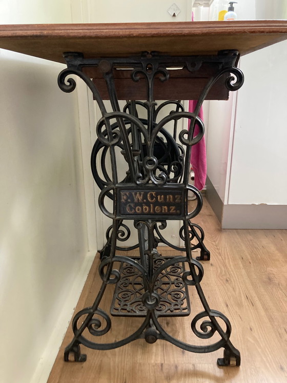 Image 1 of F.W.Cunz Coblenz sewing machine table