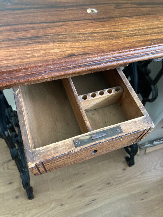 Image 1 of F.W.Cunz Coblenz sewing machine table