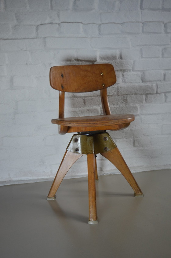 Image 1 of Casala children's swivel chair 1961