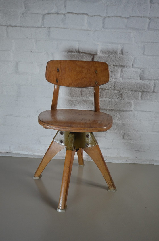 Image 1 of Casala children's swivel chair 1961