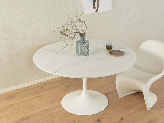 Image 1 of Space Age dining table