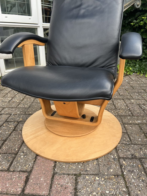 Image 1 of Moizi Relax faultuil with footstool