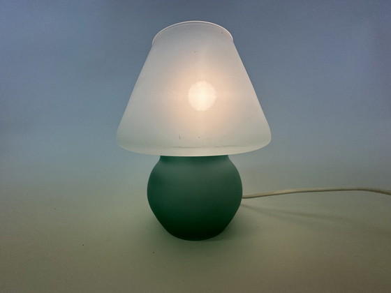 Image 1 of Lampe à poser champignon vert années 1990