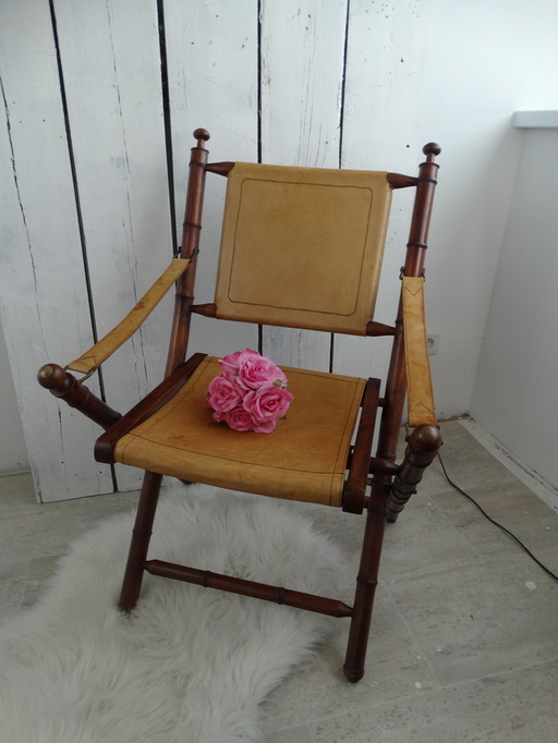 Fauteuil d'officier - bois et cuir - Style campagne militaire