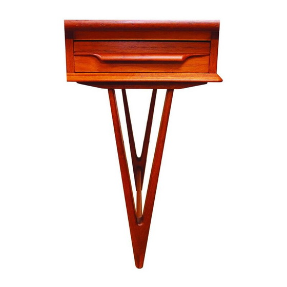 Image 1 of Vintage teak coffee table model 32 by E.W.Bach for Mobelfabrikken Toften, Denmark 1960.