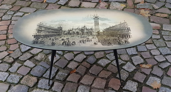 Image 1 of Italian Coffee Table With A Picture Of The Piazza San Marco