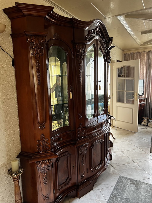 Manova Walnut Vitrines Cupboard