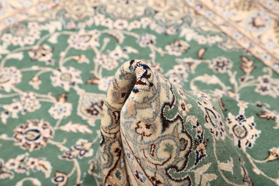 Image 1 of Elegant Persian Carpet Hand-knotted Nain 9 Lah- Size. 147 X 100 Cm -No.466214-01