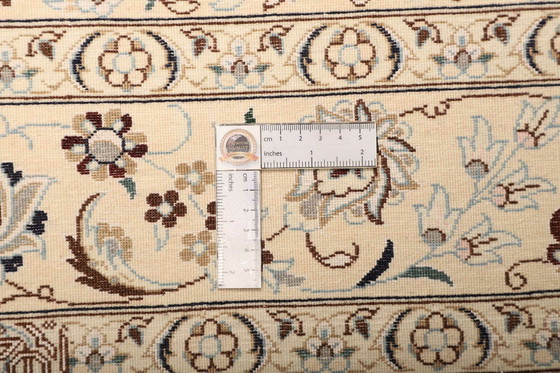 Image 1 of Elegant Persian Carpet Hand-knotted Nain 9 Lah- Size. 147 X 100 Cm -No.466214-01