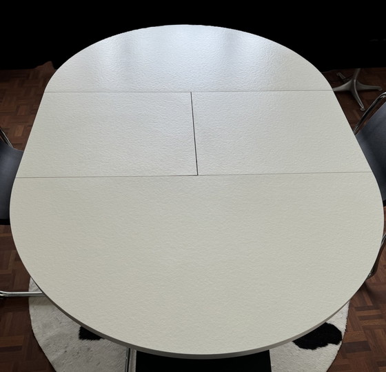 Image 1 of Pastoe 70's dining table extendable