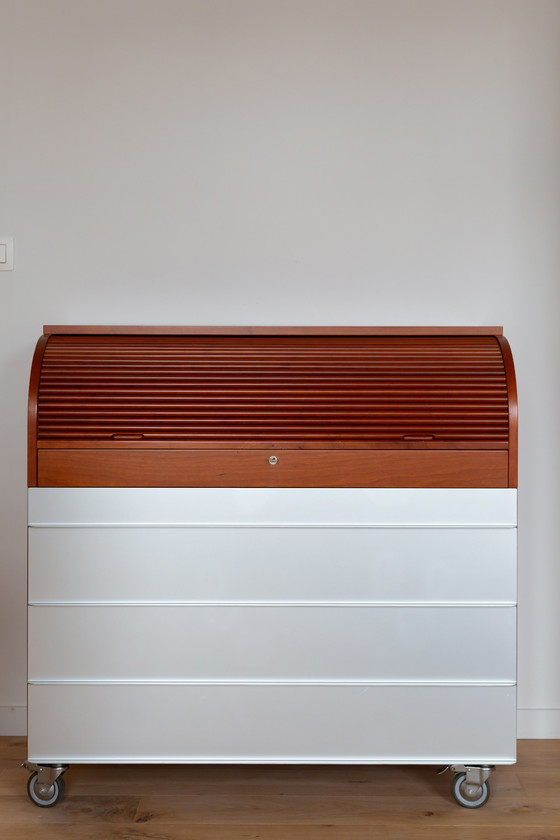 Image 1 of Bureau en cerisier et aluminium Vico Magistretti pour De Padova, Italie