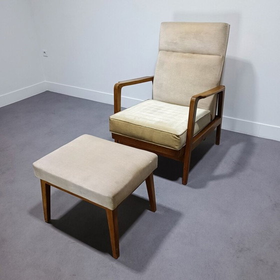 Image 1 of Vintage velvet fabric armchair and footrest by Knoll Antimot
