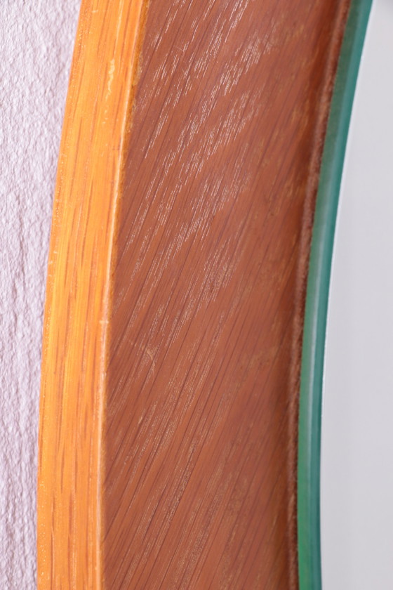 Image 1 of Specchio da parete rotondo vintage in legno chiaro, anni '60
