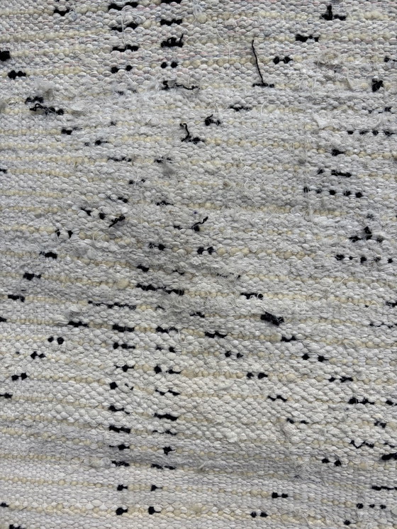 Image 1 of Tapis de laine marocain boho berbère vintage