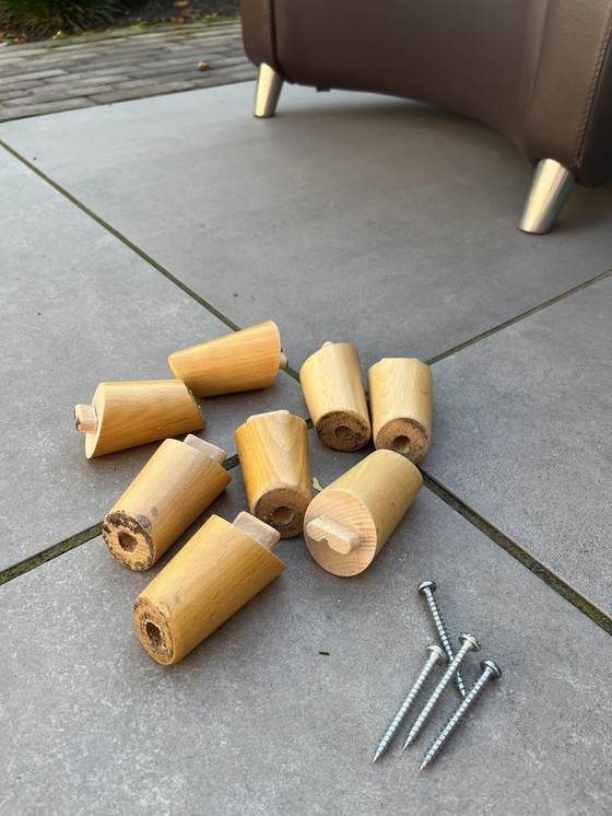 Image 1 of 2x fauteuils Leolux Dolcinea avec jeu de pieds en bois supplémentaire