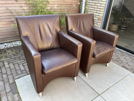 Image 1 of 2x fauteuils Leolux Dolcinea avec jeu de pieds en bois supplémentaire