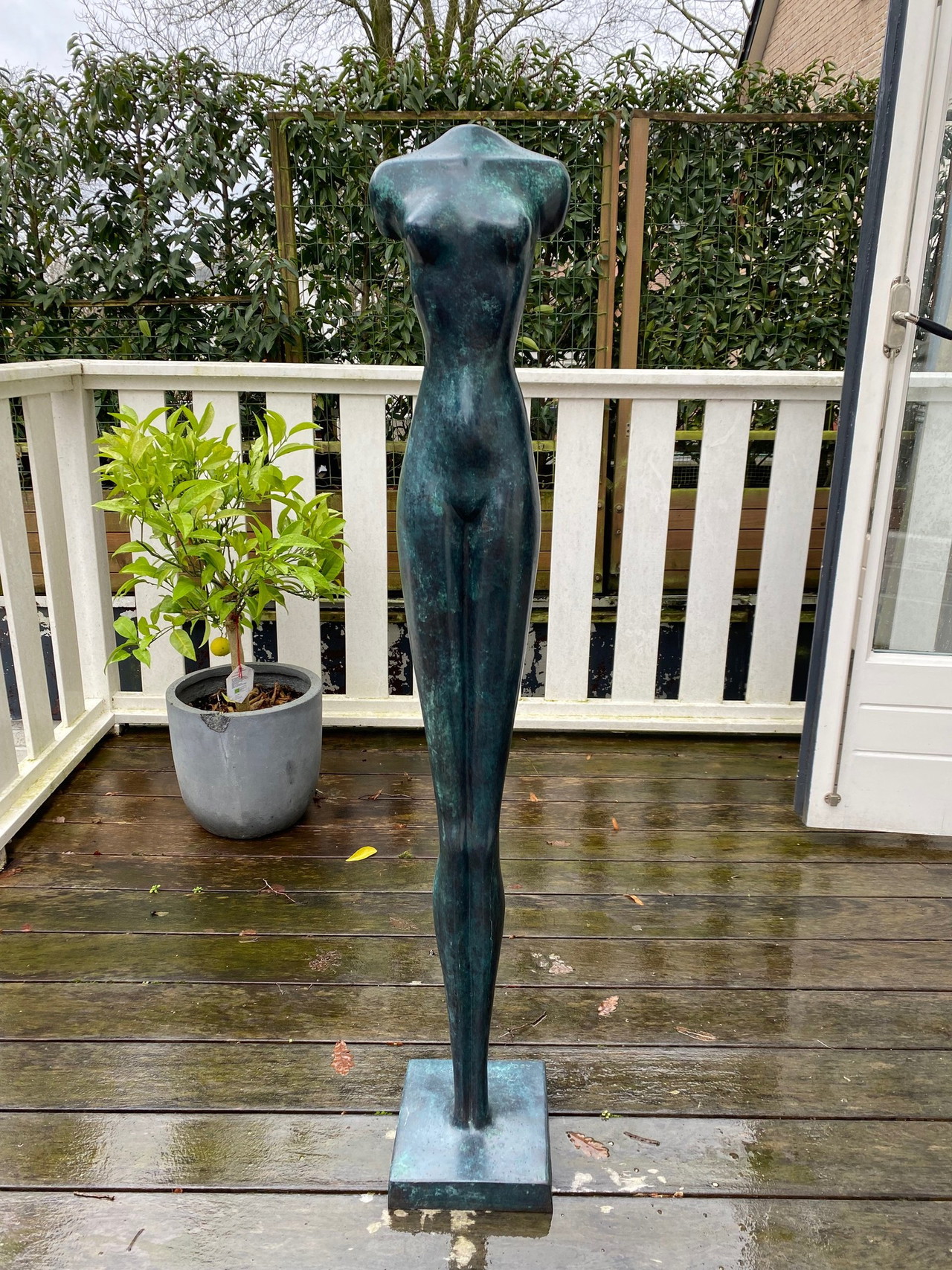 Estatua de Pieter Kortekaas 'La niña'