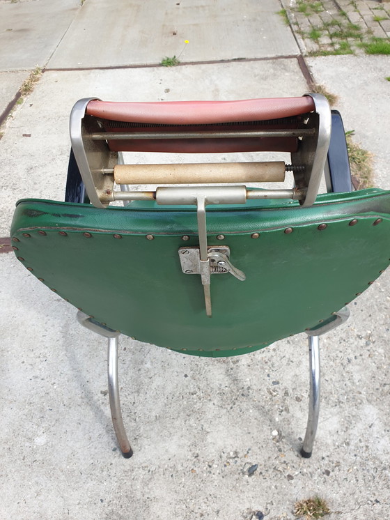 Image 1 of Barbers Chair