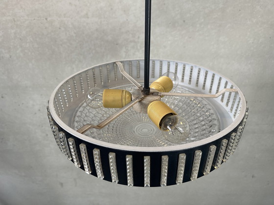 Image 1 of Lampe suspendue vintage de l'ère spatiale - verre et métal