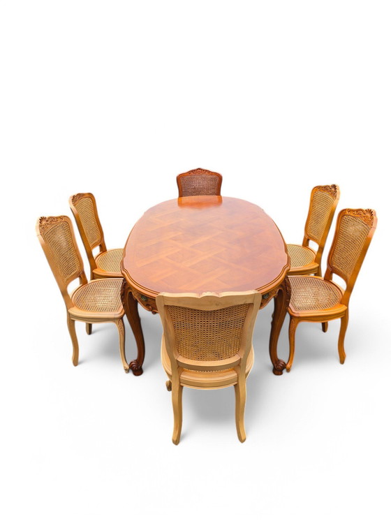 Image 1 of Table En Merisier Style Louis Xv Avec Rallonge