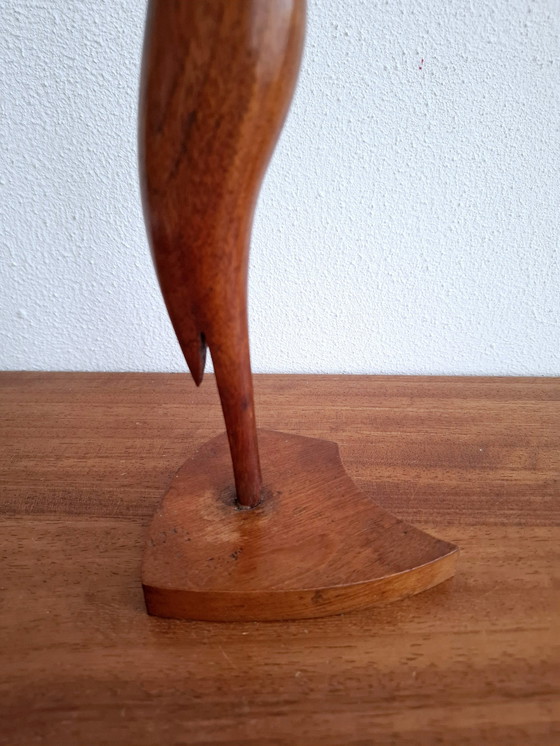 Image 1 of Statua di gru in legno d'epoca Airone in legno di teak