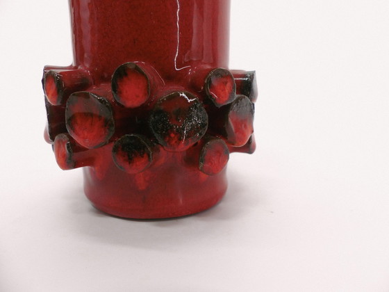 Image 1 of Red Ceralux vase Hans Welling - Ceramano 1960