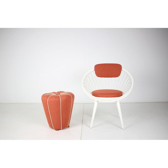 Image 1 of Set di poltrona con pouf vintage in legno e tessuto, Cecoslovacchia 1950-1970