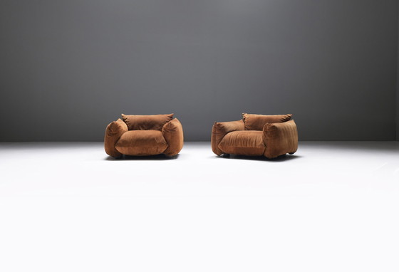 Image 1 of Great set of 2 Marenco 1-seaters in original suede by Mario Marenco for ARFLEX. Signed!