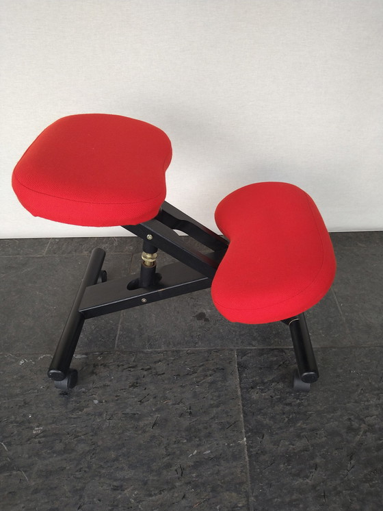 Image 1 of Ergonomic balance knee chair