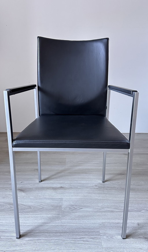 4X Kff Nivo Chairs