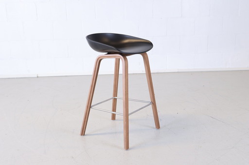 2x Hay bar stool