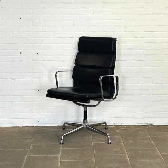 Image 1 of Vitra EA 209 Soft Pad Chair with High Back, Swivel and Armrests