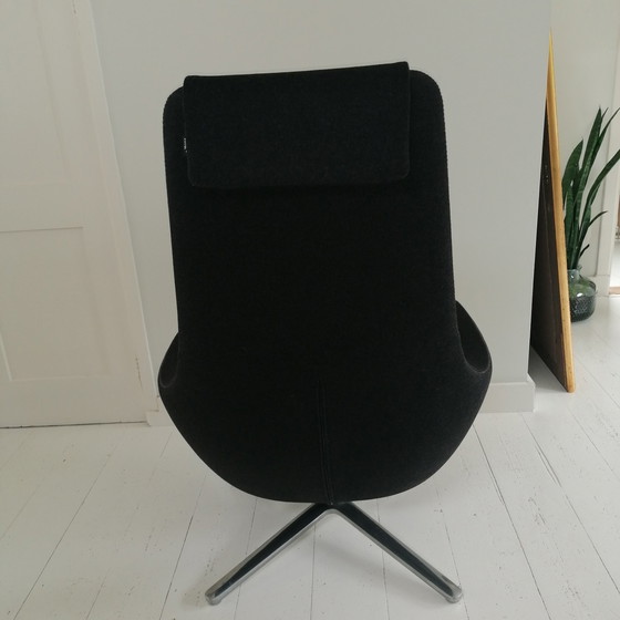 Image 1 of Vitra grand repos design chair