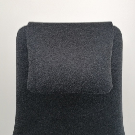 Image 1 of Vitra grand repos design chair