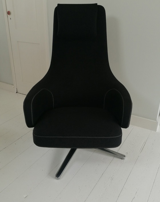 Image 1 of Vitra grand repos design chair