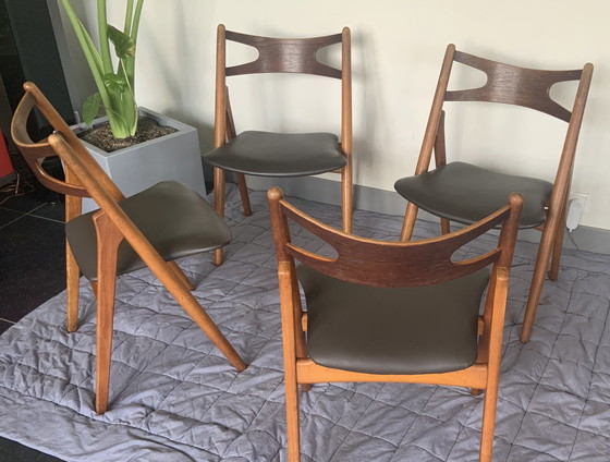 Image 1 of 4x Hans Wegner CH29 Sawbuck dining chair