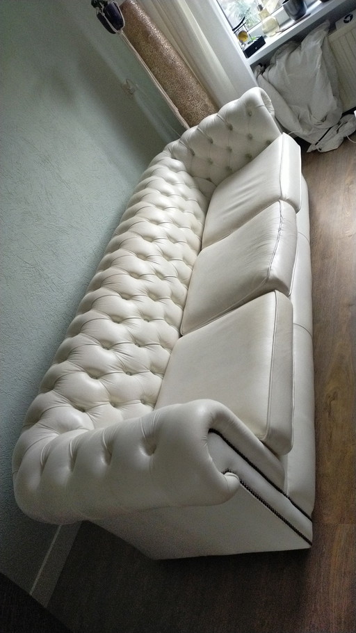 Chesterfield Sofa 3.5 Seat