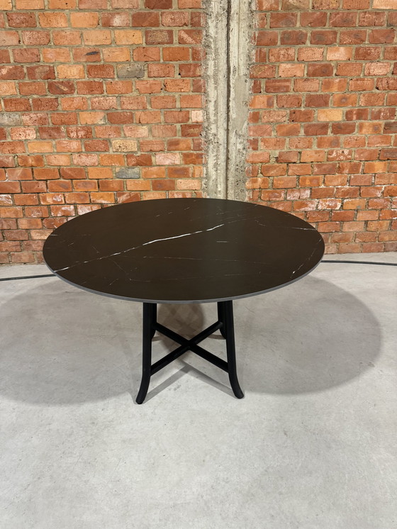 Image 1 of Table de salle à manger ronde en céramique - noir - 160 cm