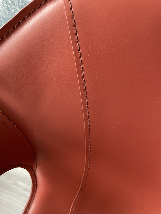 Image 1 of 2 fauteuils en cuir design italien