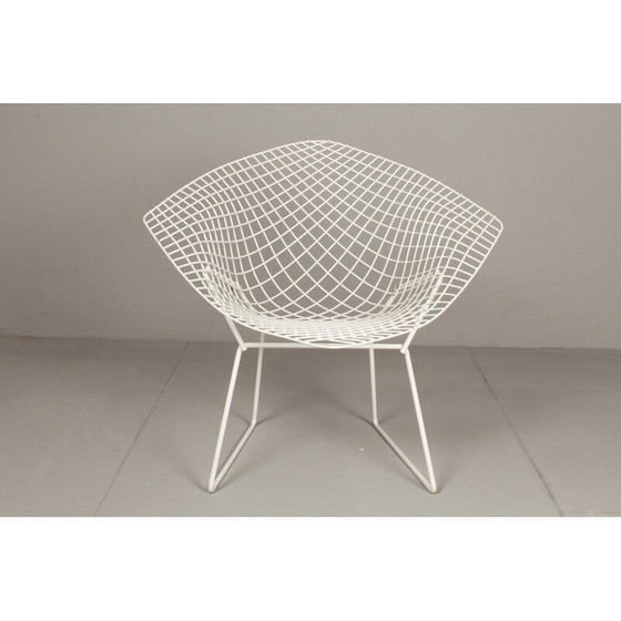 Image 1 of White Diamond Chair in the style of Bertoia for Knoll, 1983