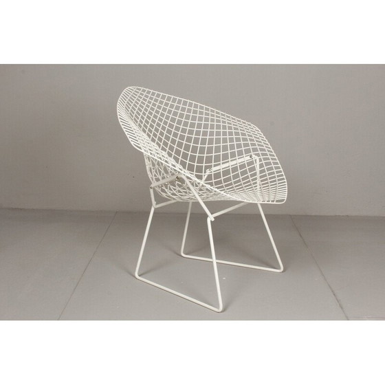 Image 1 of White Diamond Chair in the style of Bertoia for Knoll, 1983